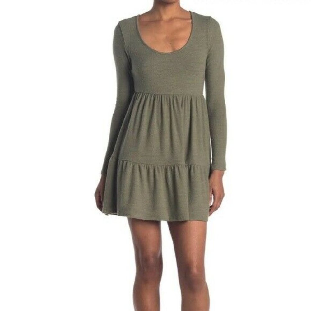 New ROW A Women's XL Green Knit Scoop Neck Long Sleeve Pleated Tiered Mini Dress